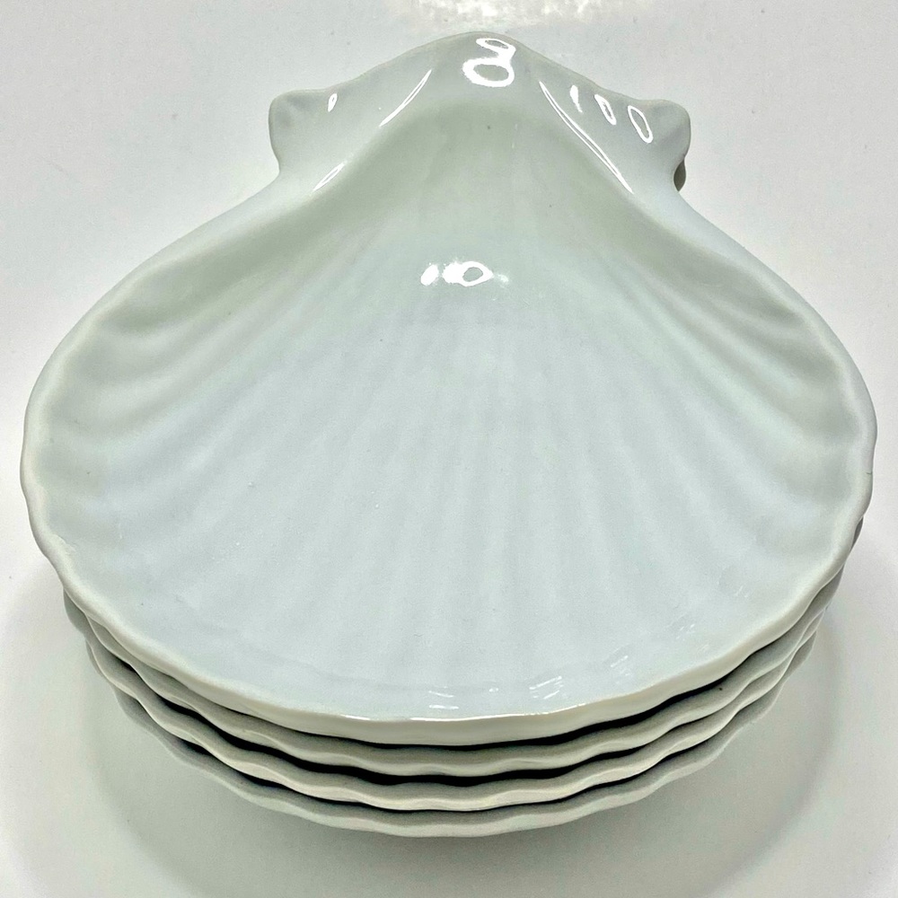 ✅ Elegant White Scallop Shell Shaped Dishes Set of 4